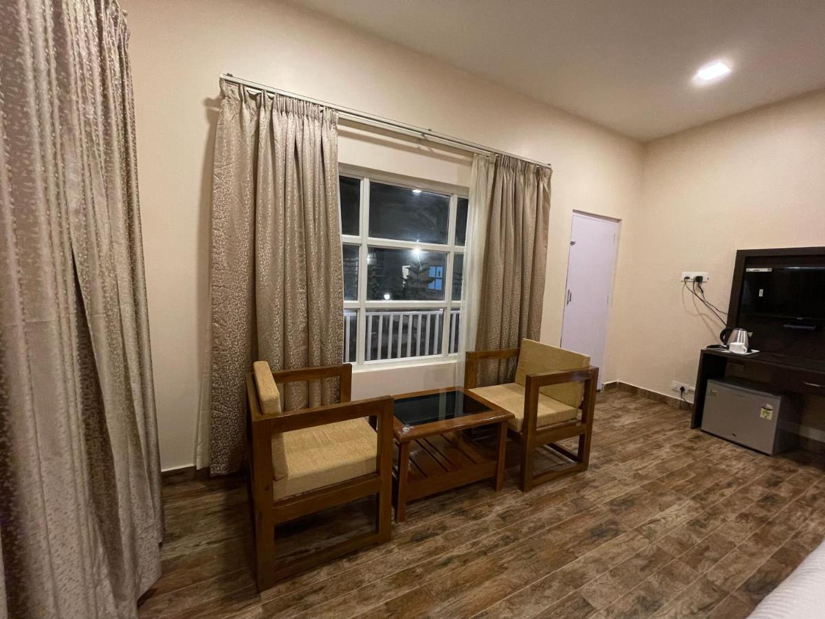Jaldapara Forest Tourist Lodge Jftl Madari Hat Luaran gambar