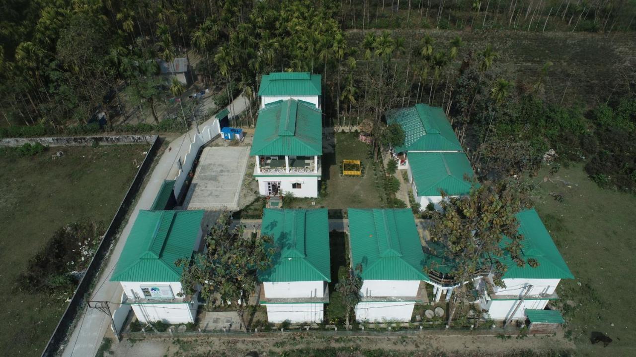 Jaldapara Forest Tourist Lodge Jftl Madari Hat Luaran gambar