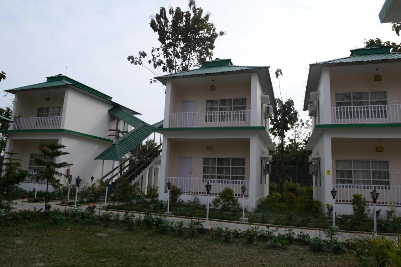 Jaldapara Forest Tourist Lodge Jftl Madari Hat Luaran gambar